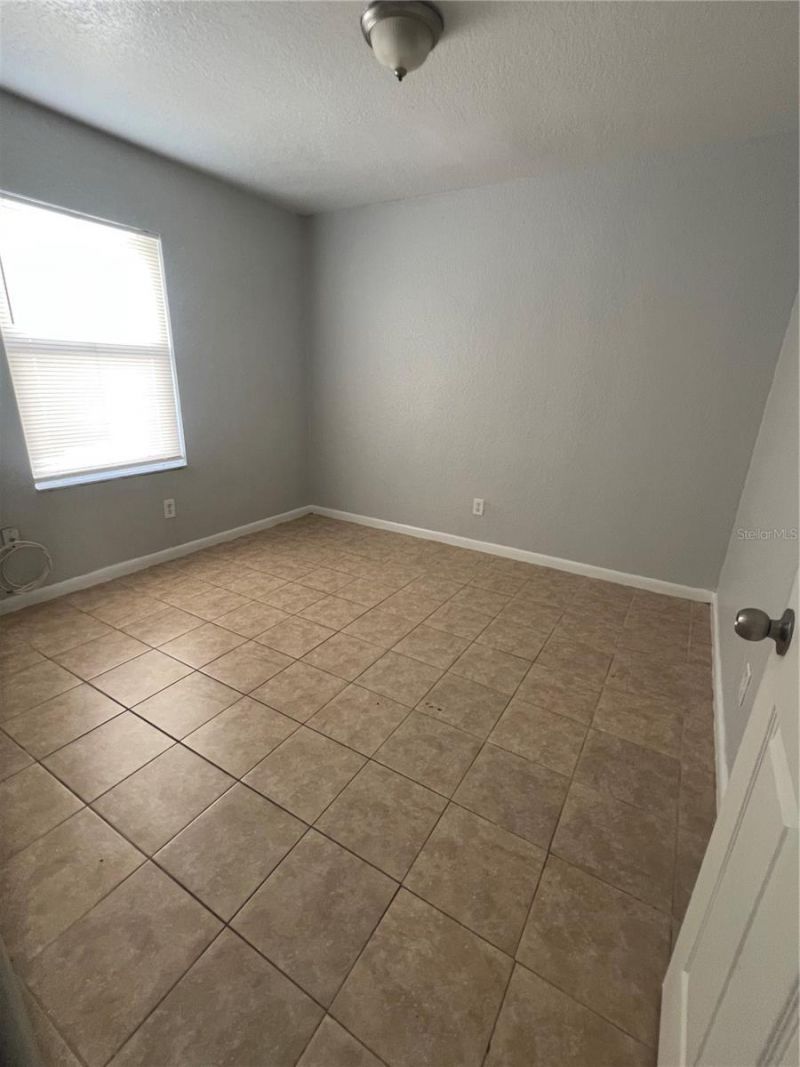 2435 20th Street S, Unit 1, Saint Petersburg, FL 33712 Photo