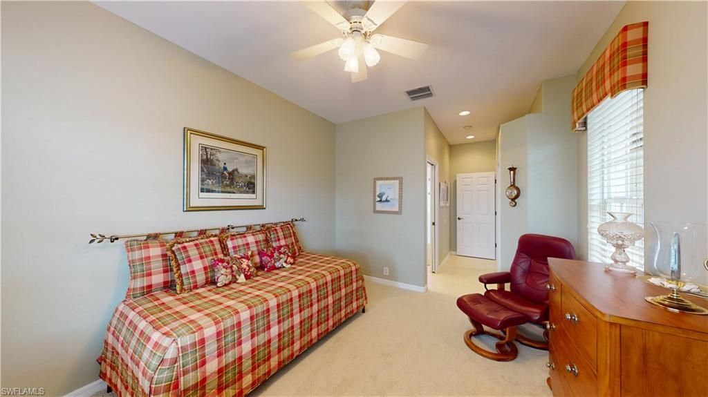 8840 Middlebrook Dr, Fort Myers, FL 33908 Photo