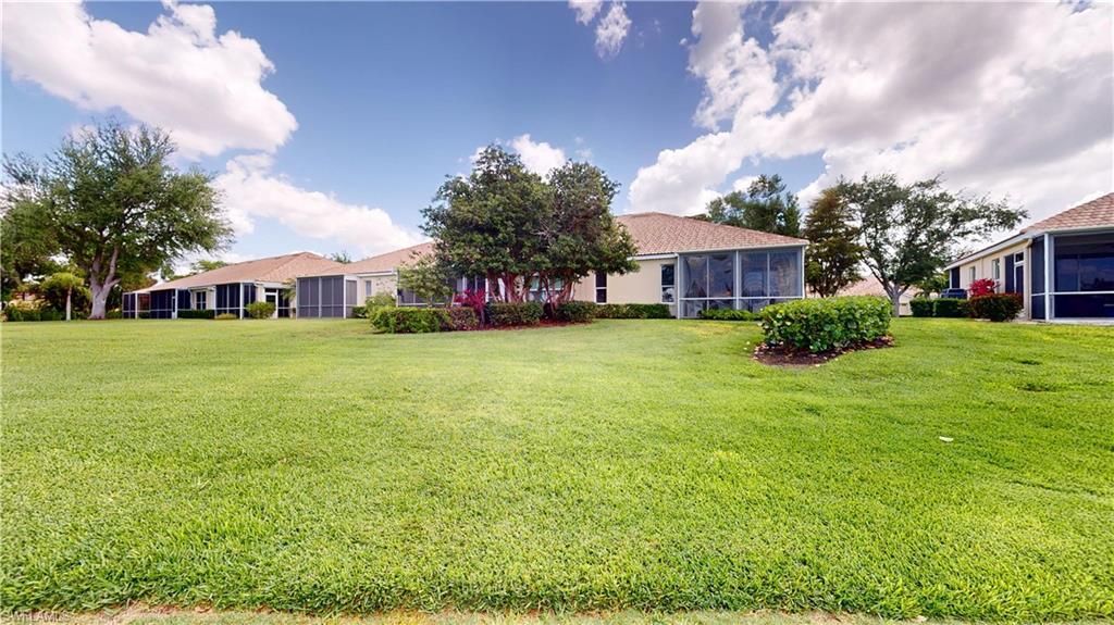 8840 Middlebrook Dr, Fort Myers, FL 33908 Photo