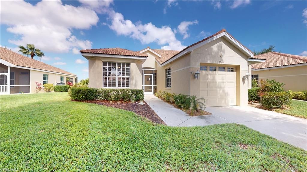 8840 Middlebrook Dr, Fort Myers, FL 33908 Photo