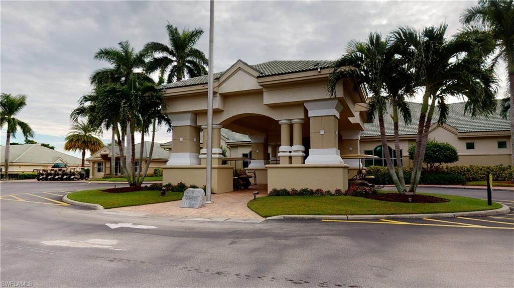 8840 Middlebrook Dr, Fort Myers, FL 33908 Photo