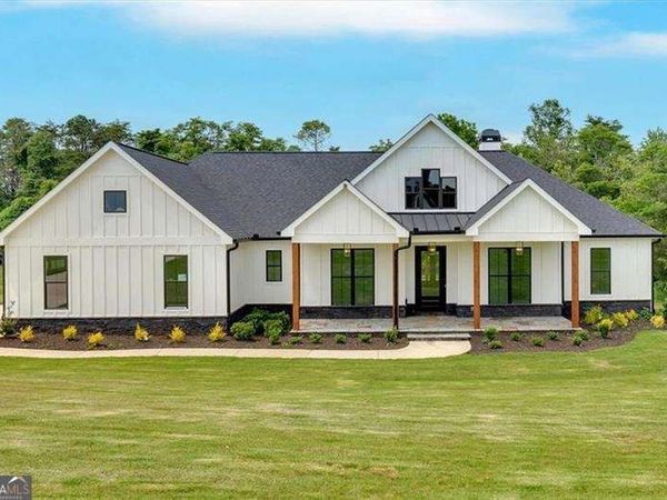 300 Eminence Peak, Rydal, GA 30171