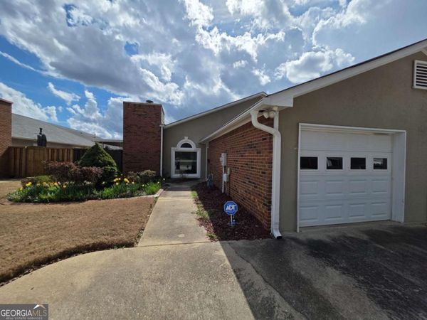 120 Garden Court, Fayetteville, GA 30215