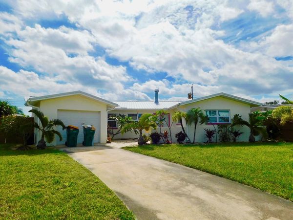485 Sabal Avenue , Merritt Island, FL 32953