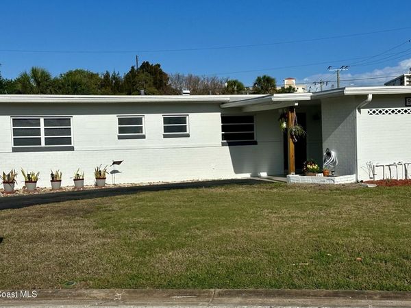 906 Santa Cruz Road, Cocoa Beach, FL 32931