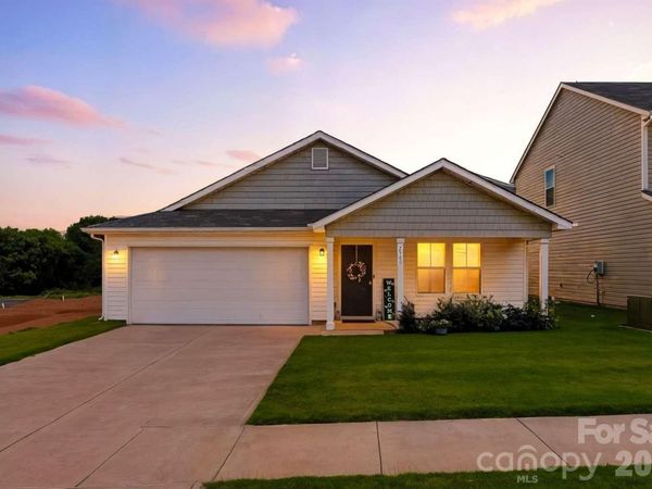 2560 Celestial Drive, Newton, NC 28658