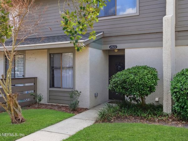 7623 BAYMEADOWS Circle, Unit 2022, Jacksonville, FL 32256