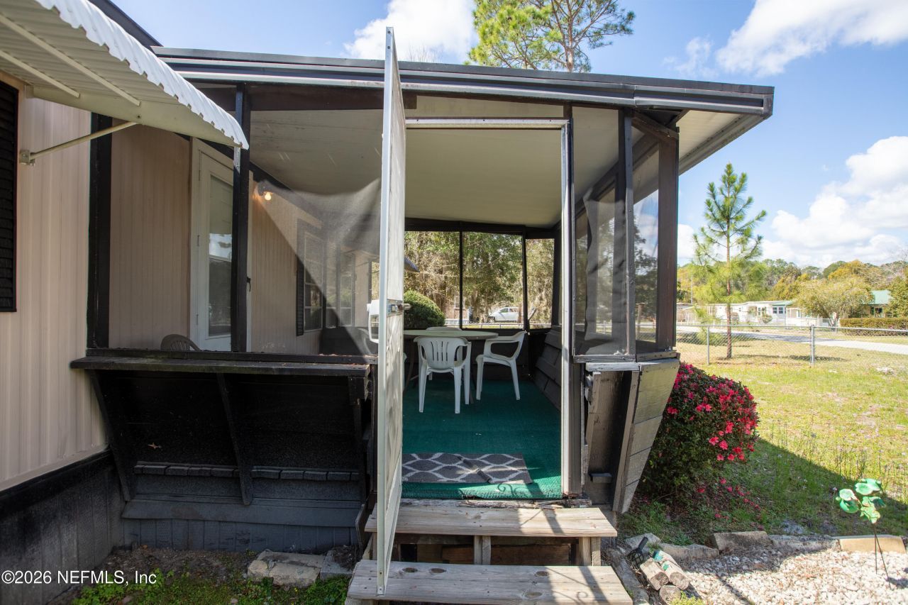 18013 NE 135th Avenue, Waldo, FL 32694 Photo