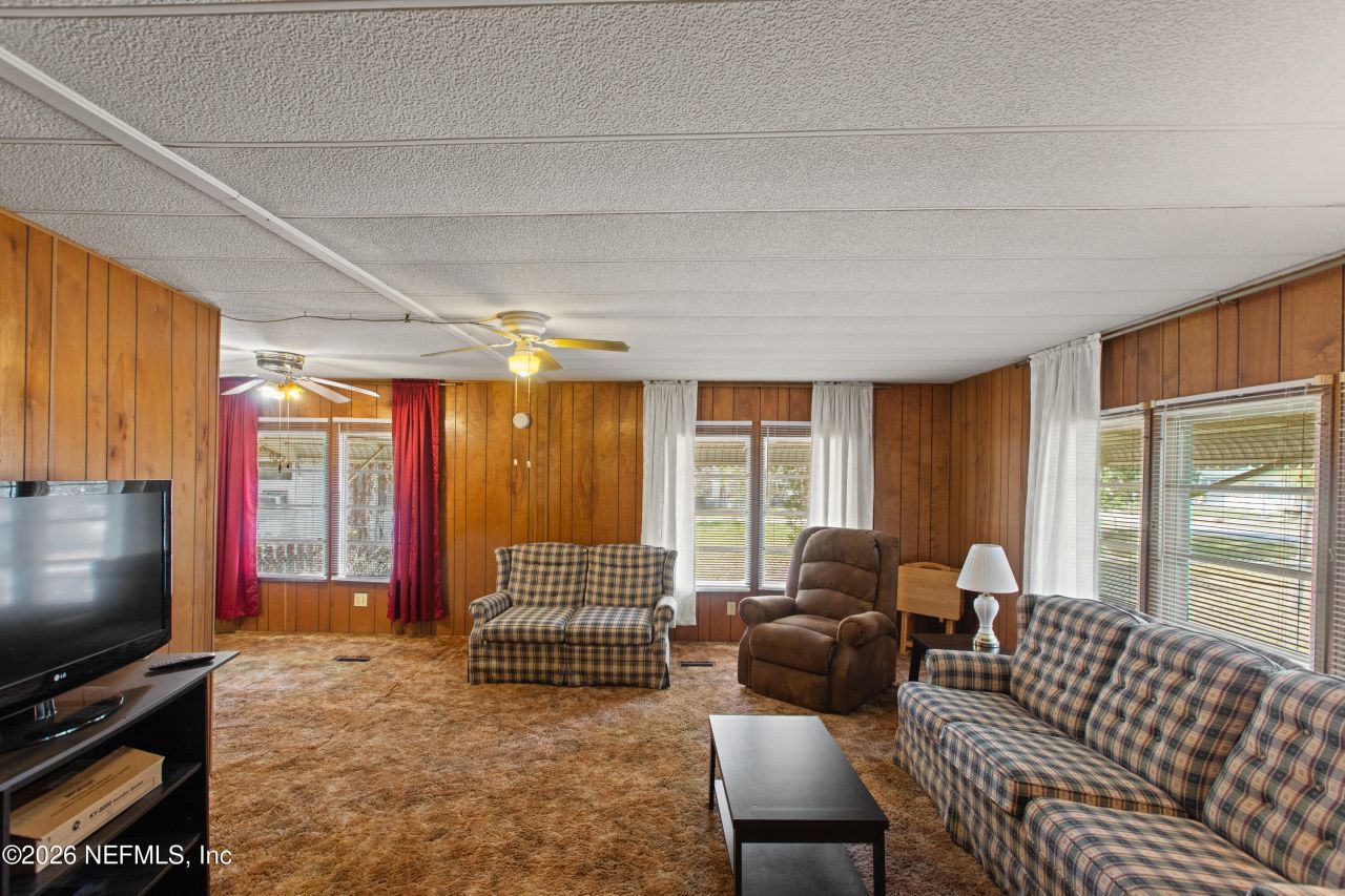 18013 NE 135th Avenue, Waldo, FL 32694 Photo