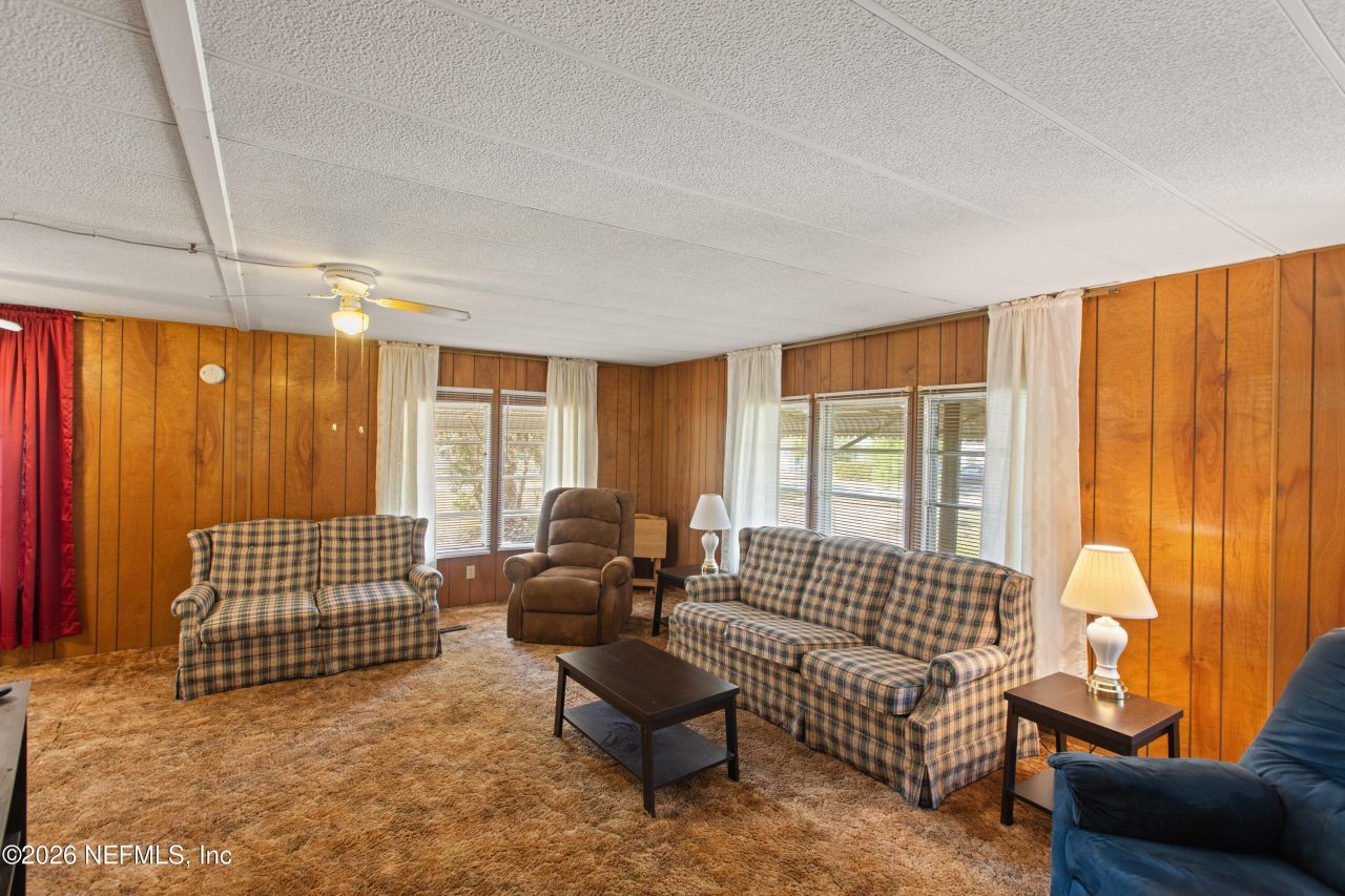 18013 NE 135th Avenue, Waldo, FL 32694 Photo