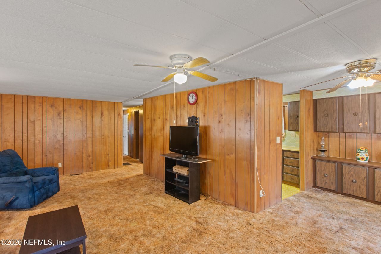 18013 NE 135th Avenue, Waldo, FL 32694 Photo