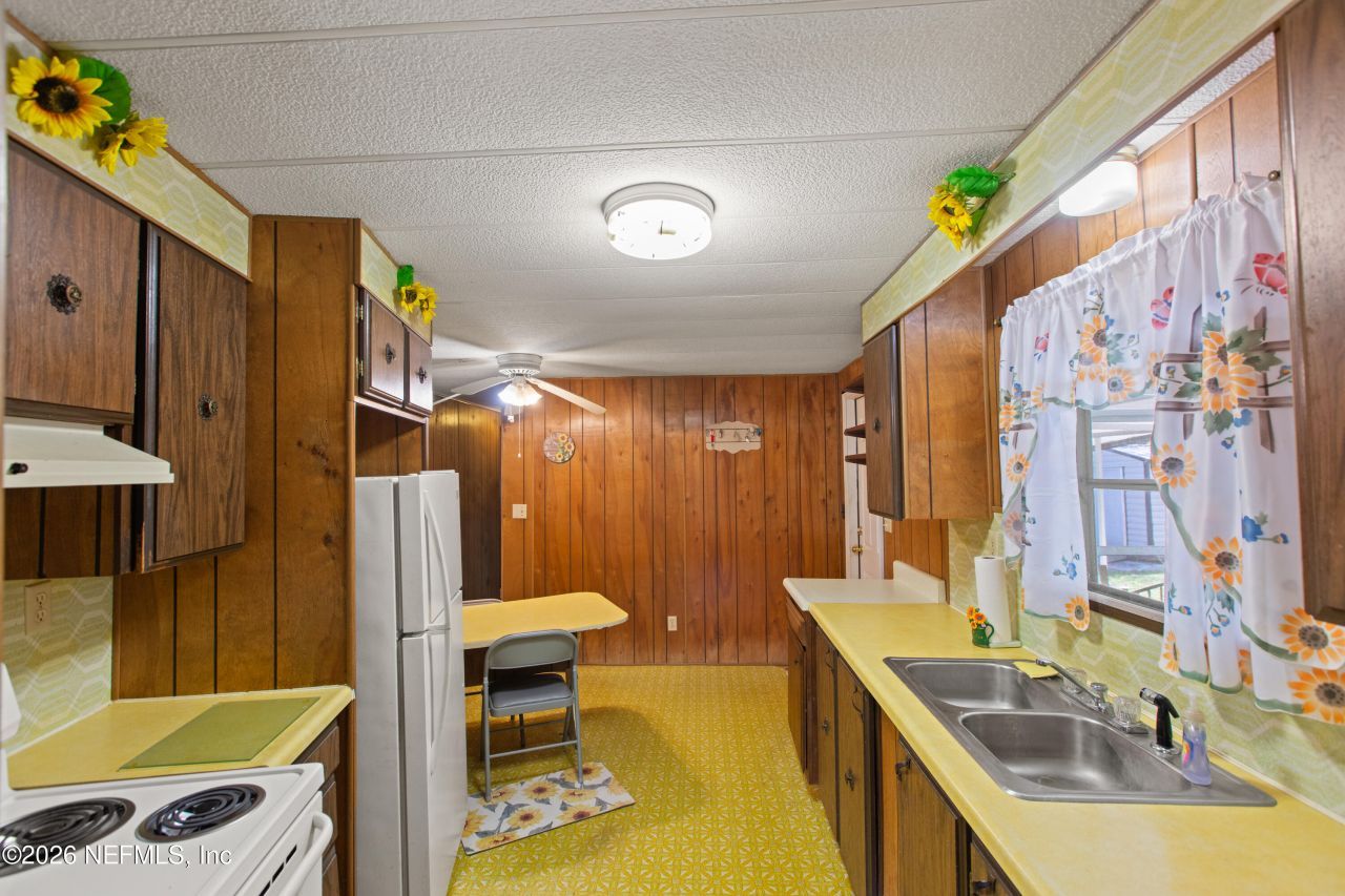 18013 NE 135th Avenue, Waldo, FL 32694 Photo