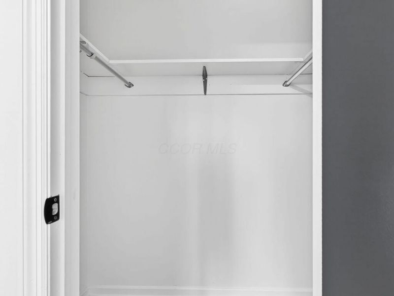 4925 Wymore Drive, Columbus, OH 43232 Photo 12