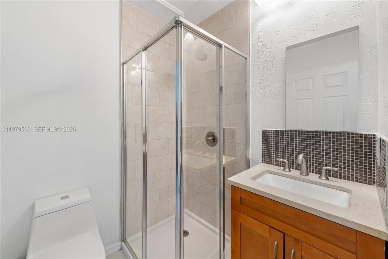 1761 SW 14th St, Miami, FL 33145 Photo