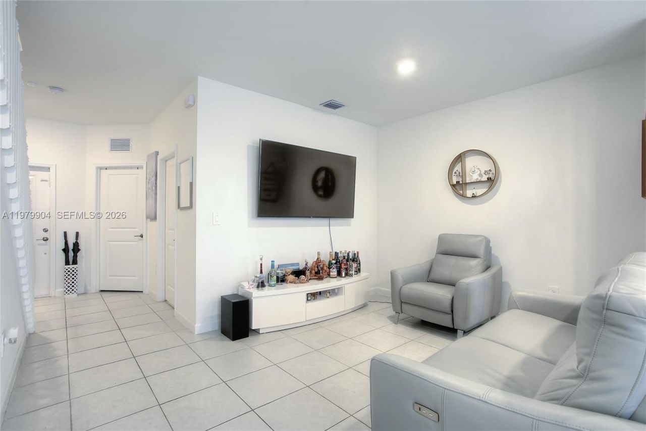 11849 SW 247th Ter, Homestead, FL 33032 Photo