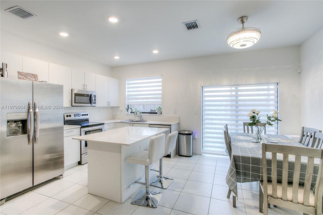 11849 SW 247th Ter, Homestead, FL 33032 Photo