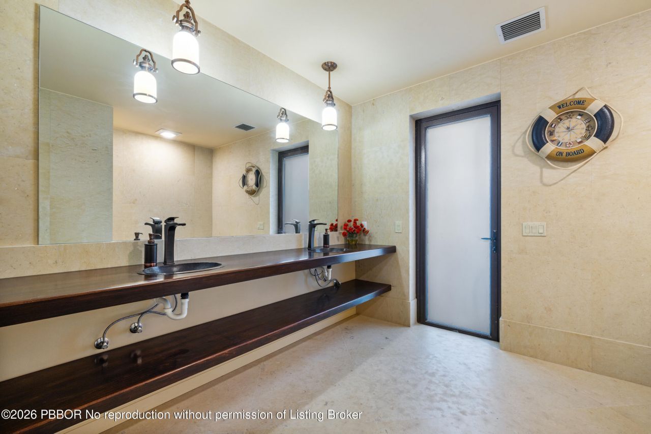 1075 Hillsboro Mile, Hillsboro Beach, FL 33062 Photo