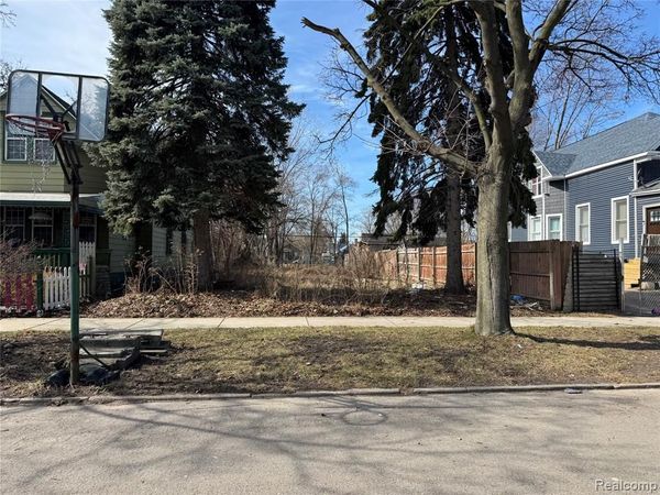 4037 Gilbert Street , Detroit, MI 48210