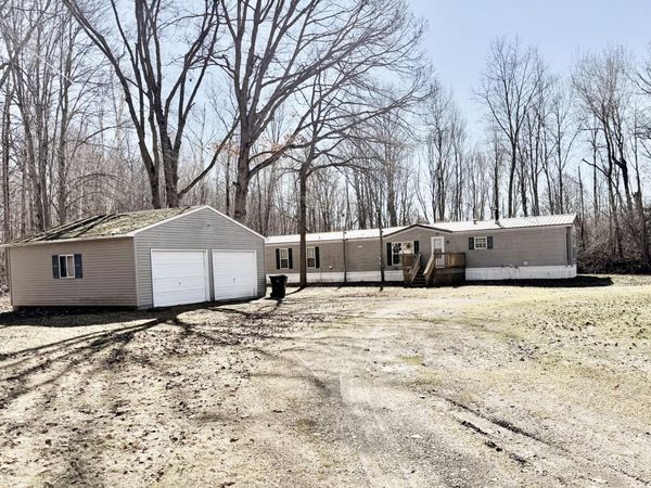 765 W Howard City - Edmore, Edmore, MI 48829