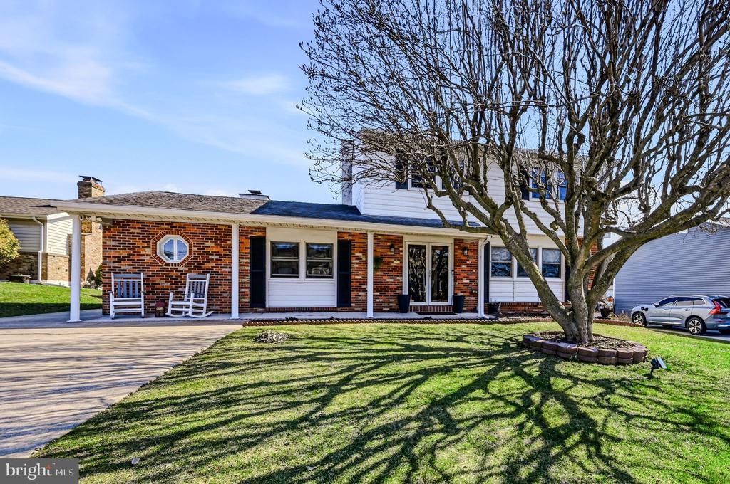 11 Whitfield Road, Newark, DE 19711 Main Photo