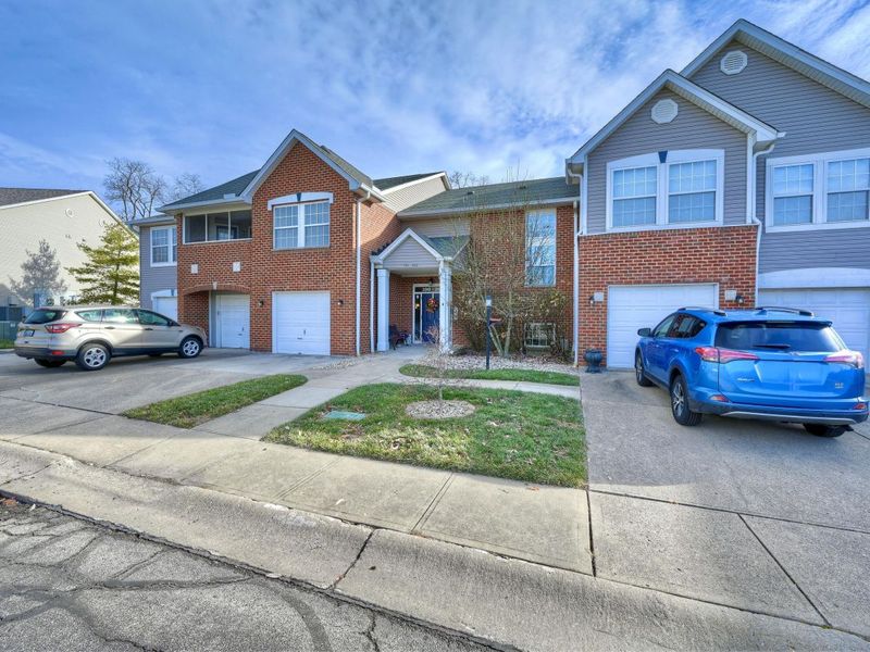 190 Langshire Court, Florence, KY 41042 Photo 3