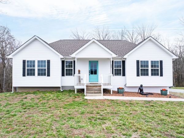 2092 Garner Rd, Mount Pleasant, TN 38474
