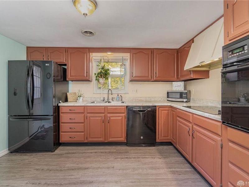 1020 N 11th Street, Miamisburg, OH 45342 Photo 6