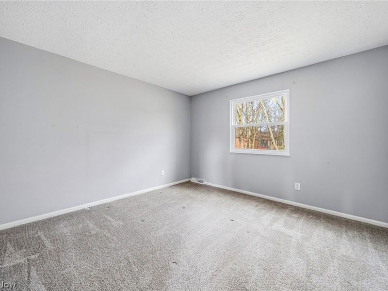 6977 Grace Drive , Olmsted Township, OH 44138 Photo 26