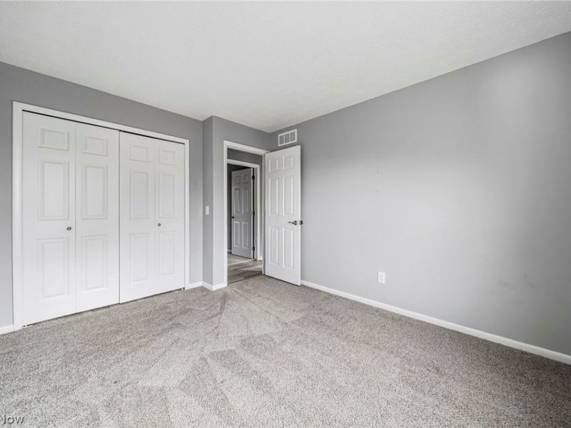 6977 Grace Drive , Olmsted Township, OH 44138 Photo 29