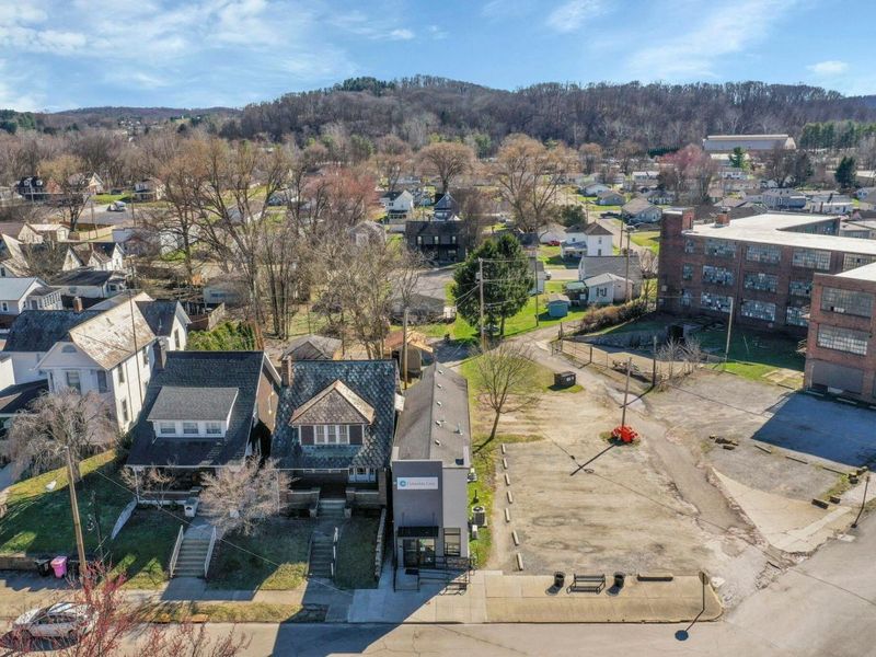 235 W Main Street, Logan, OH 43138 Photo 40