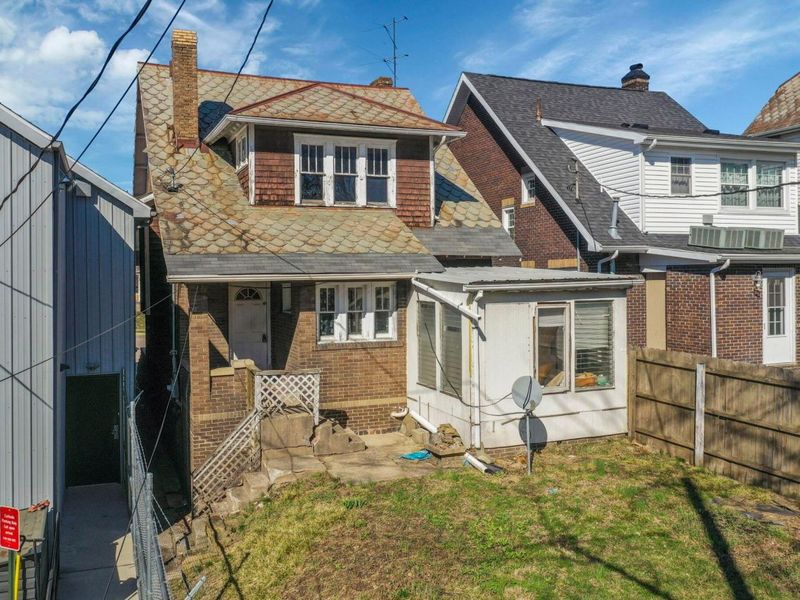 235 W Main Street, Logan, OH 43138 Photo 8