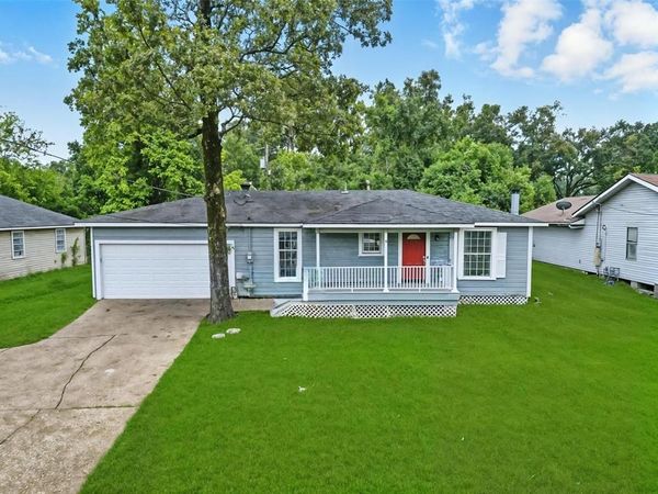 2025 Amelia , Shreveport, LA 71108