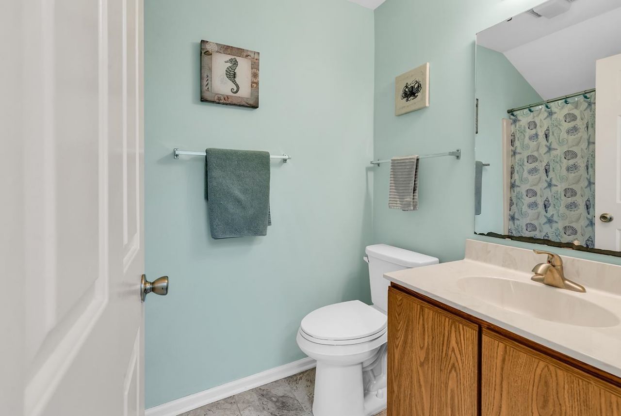 200 Double Eagle Dr. Photo 24