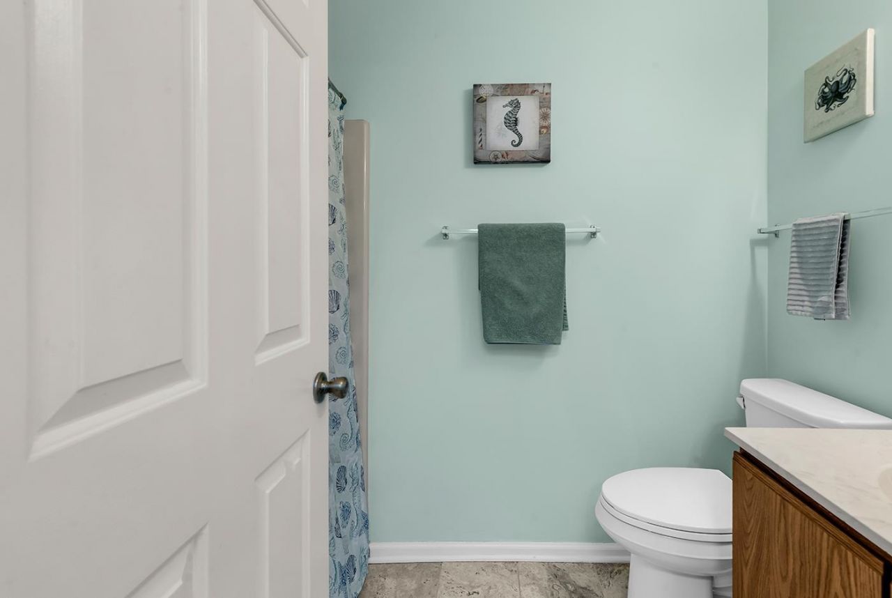 200 Double Eagle Dr. Photo 25