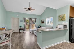 200 Double Eagle Dr. photo 4