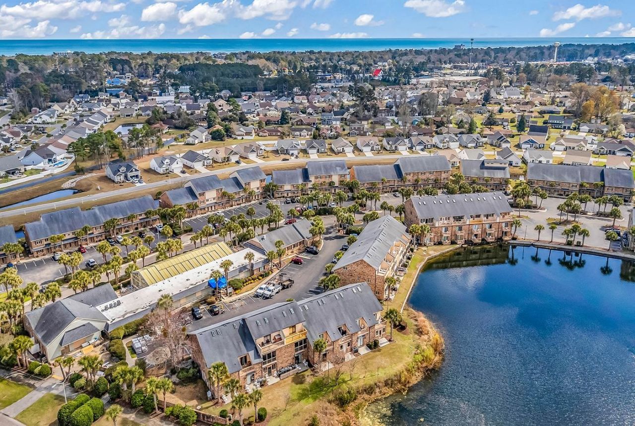 200 Double Eagle Dr. Photo 38