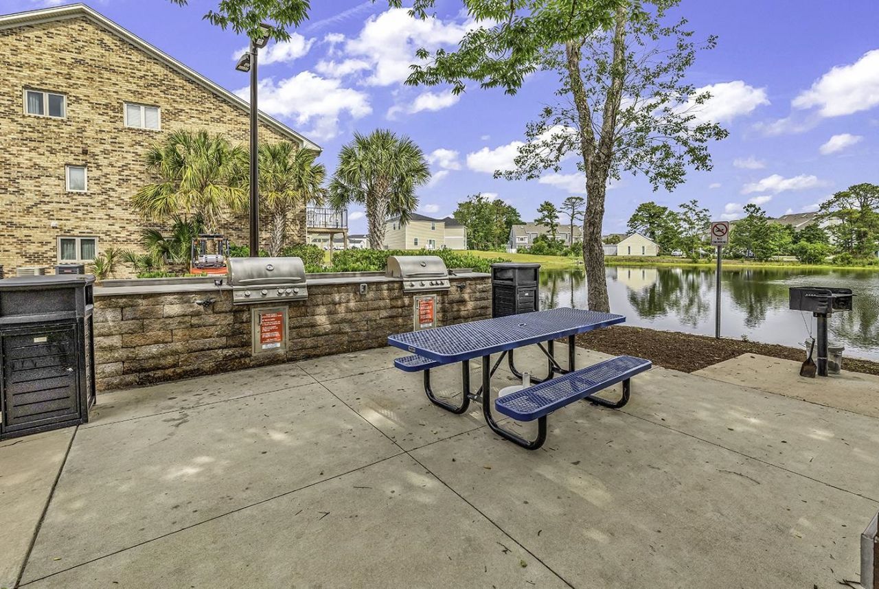 200 Double Eagle Dr. Photo 41