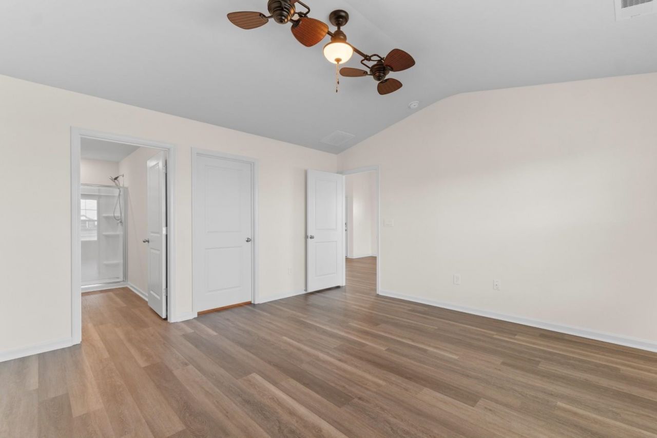 734 Eastridge Dr. Photo 16