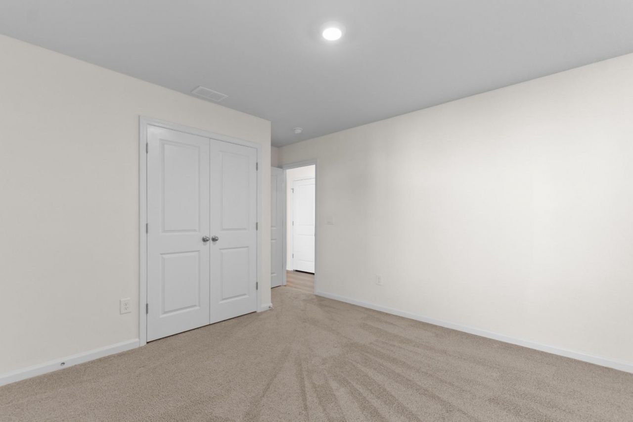 734 Eastridge Dr. Photo 23