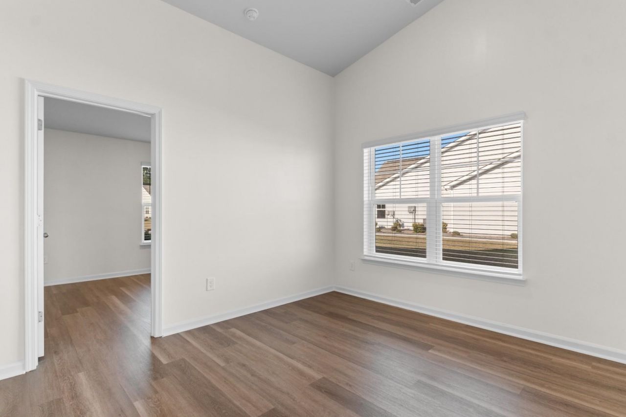 734 Eastridge Dr. Photo 9