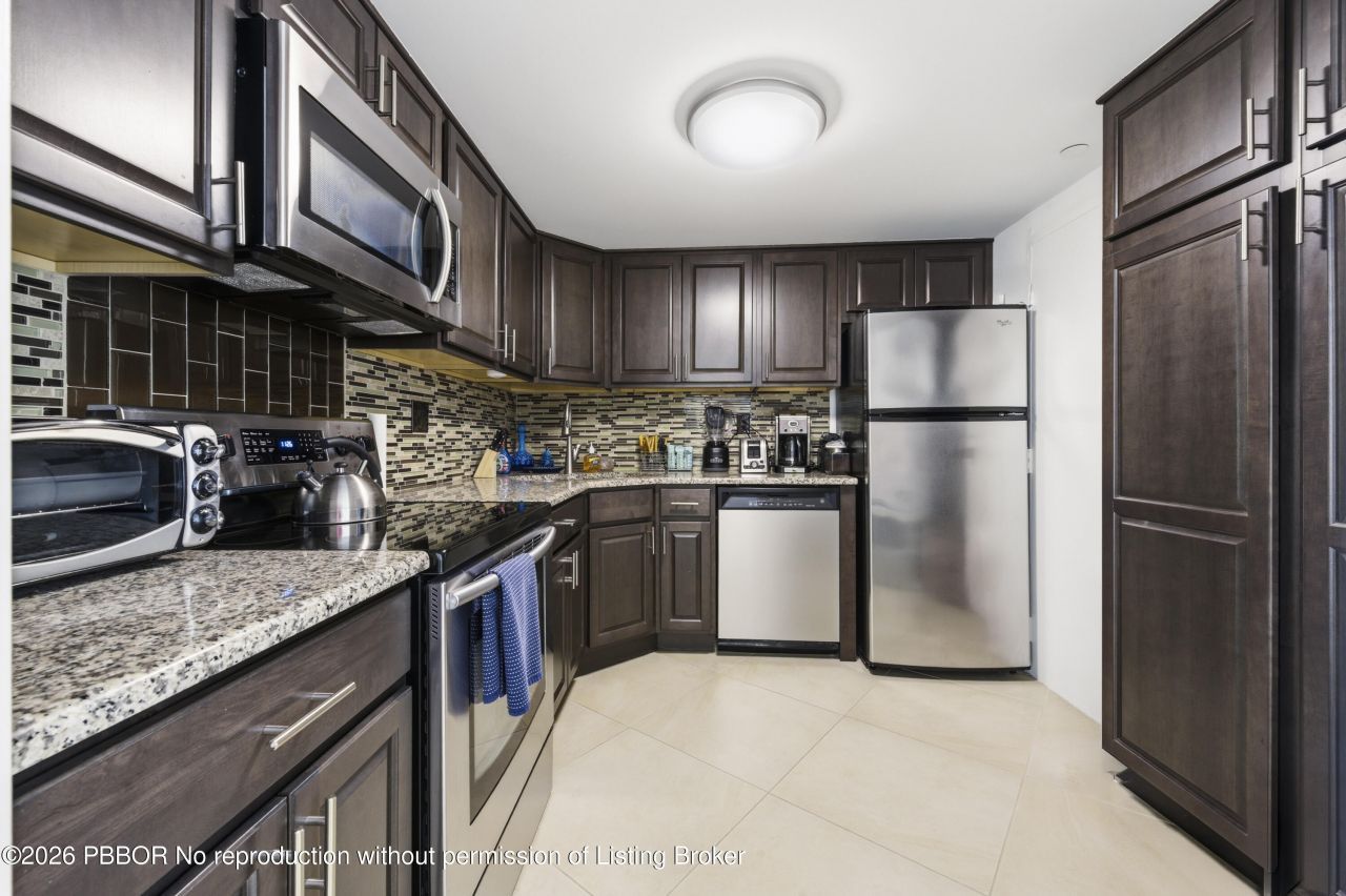 1200 S Flagler Drive, Unit 1405, West Palm Beach, FL 33401 Photo