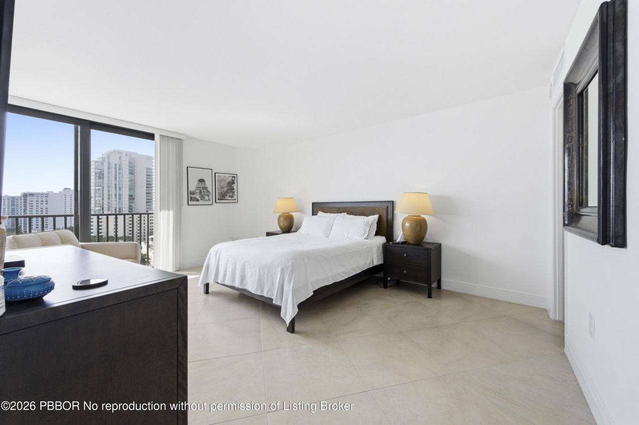 1200 S Flagler Drive, Unit 1405, West Palm Beach, FL 33401 Photo