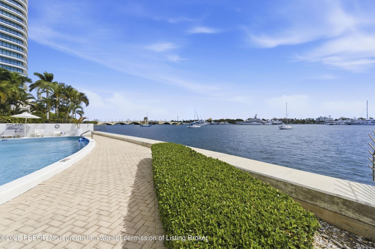 1200 S Flagler Drive, Unit 1405, West Palm Beach, FL 33401 Photo