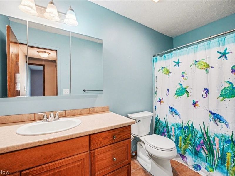 7090 Bristlewood Drive , Unit H, Concord, OH 44077 Photo 16