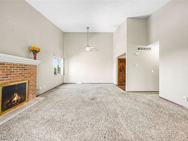 7090 Bristlewood Drive , Unit H, Concord, OH 44077 Photo 4