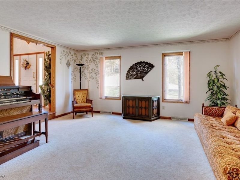 200 Greentree Circle , Aurora, OH 44202 Photo 17