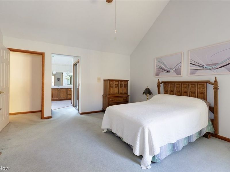 200 Greentree Circle , Aurora, OH 44202 Photo 36