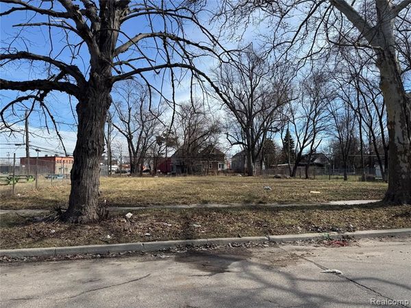 4056 Cicotte Street , Detroit, MI 48210