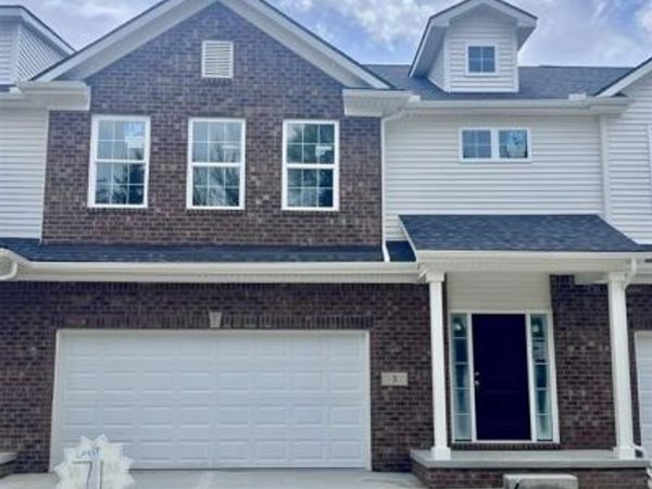 3 Grandview Circle Grandview Circle, White Lake Twp, MI 48386