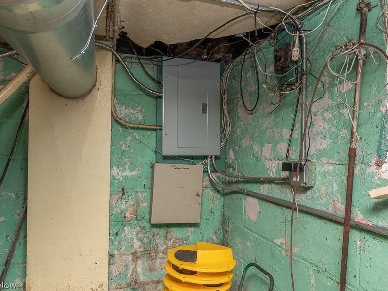 3618 E 114th Street , Cleveland, OH 44105 Photo 22